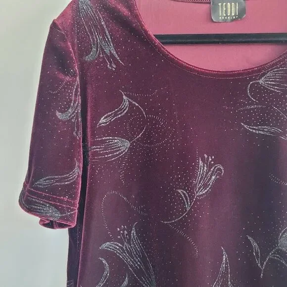 vintage 90s burgundy wine red embossed velvet short sleeved blouse goth romantic - Picture 4 of 8